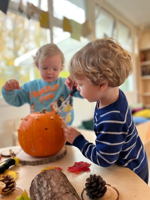 Image of a risky play.